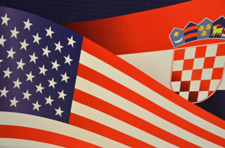 Хрватските граѓани од денеска ќе може да патуваат без виза во САД