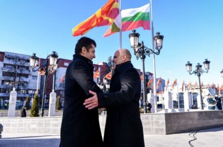 Петков очекува брз напредок во разговорите со Македонија