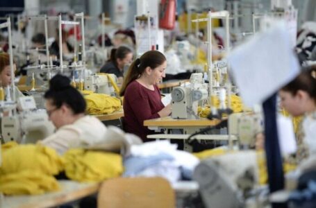 Една третина од работничките во текстилната индустрија имаат здравствени проблеми