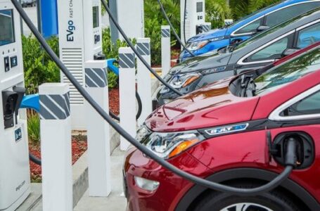 Купувајте електрични возила: Од 2035 година престанува производството на автомобили на дизел и бензин