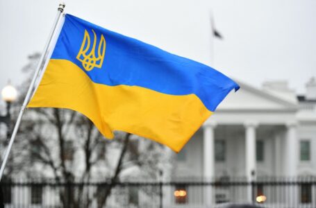 Украина објави размена на 215 воени заробеници со Русија