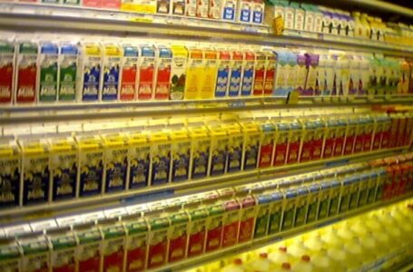 Србија забрани извоз на млеко, но одлуката не важи за Северна Македонија и Албанија