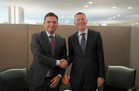 Османи – Ринкевич: Северна Македонија останува посветена на реформската агенда за напречен тек на пристапните преговори со ЕУ