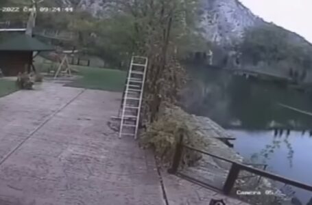 Падна мост во Србија, загинаа две жени (ВИДЕО)