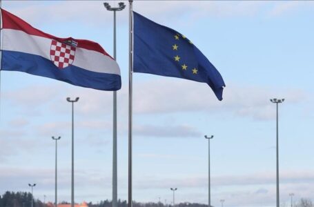 Хрватска ги разреши министрите за градежништво и регионален развој