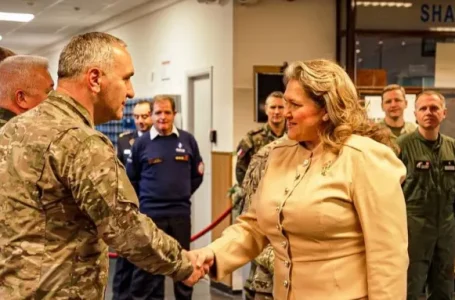 Министерката за одбрана Петровска во Монс, Белгија ја посети Врховната сојузничка команда на НАТО