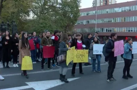 Се најавуваат масовни протести на студенти и средношколци!