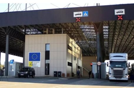 Српска стока не може да влезе во Косово, ниту камиони со српски регистарски таблички