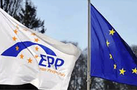 ЕПП сака „поделба“ на функцијата висок претставник за надворешна политика и безбедност