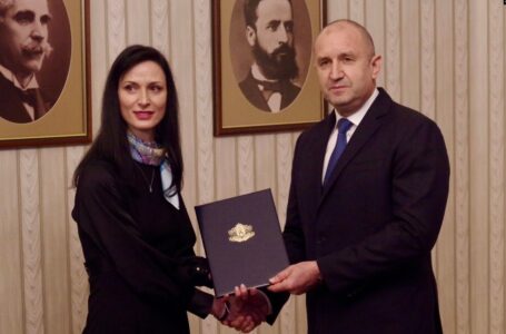 Марија Габриел ќе ја формира новата Влада на Бугарија