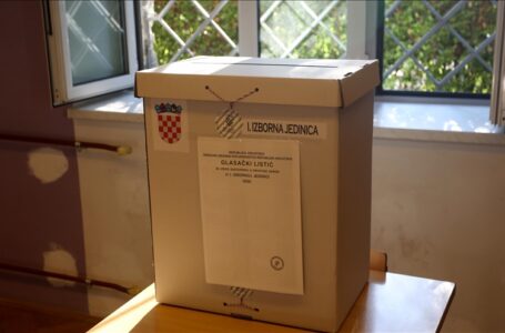 Парламентарни избори во Хрватска на 17 април