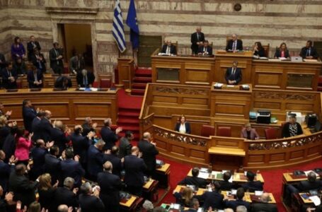 Грчкиот Врховен суд им забрани на десничарите да влезат во изборната трка за Европарламентот