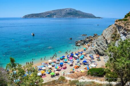 Еден милион туристи од Македонија ја посетиле Грција во 2023-та година!