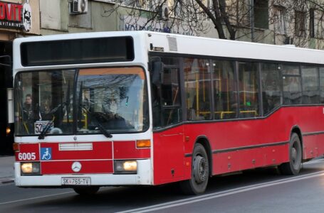 Приватните превозници до петок ќе возат само до 10 часот, бараат финансии