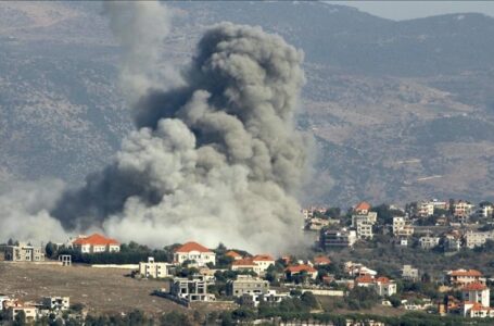 Во израелските воздушни напади врз Либан убиено цело семејство и покрај повиците за прекин на огнот