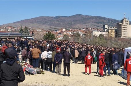 Во Кочани погребани загинатите во трагичниот пожар