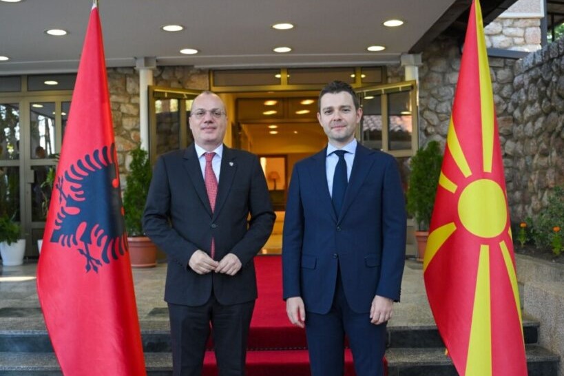 Албанија отвори конзулат во Струга