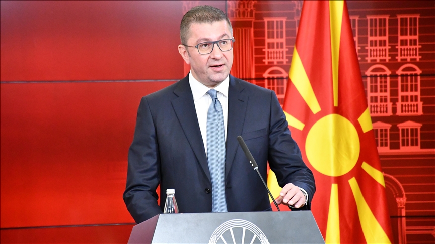 Мицкоски по изгласувањето на Извештајот од ЕП: Бугарија работеше против нас, остануваме со крената глава