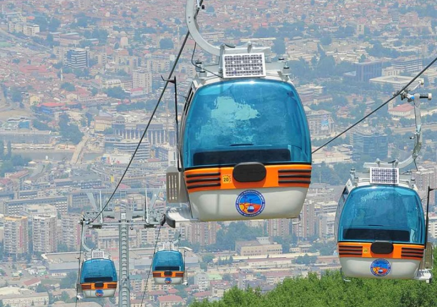 Скопје остана без жичницата сред сезона – никој не кажува кога ќе проработи