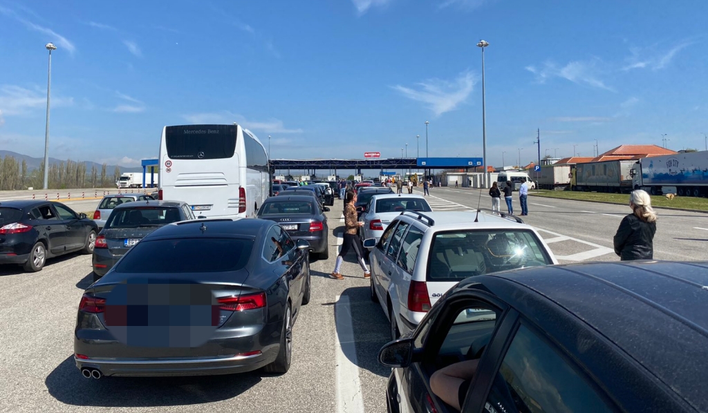На Табановце времето на чекање за излез од Македонија е околу 30 минути