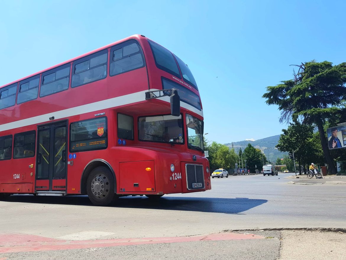 Се запалил автобус на ЈСП во движење