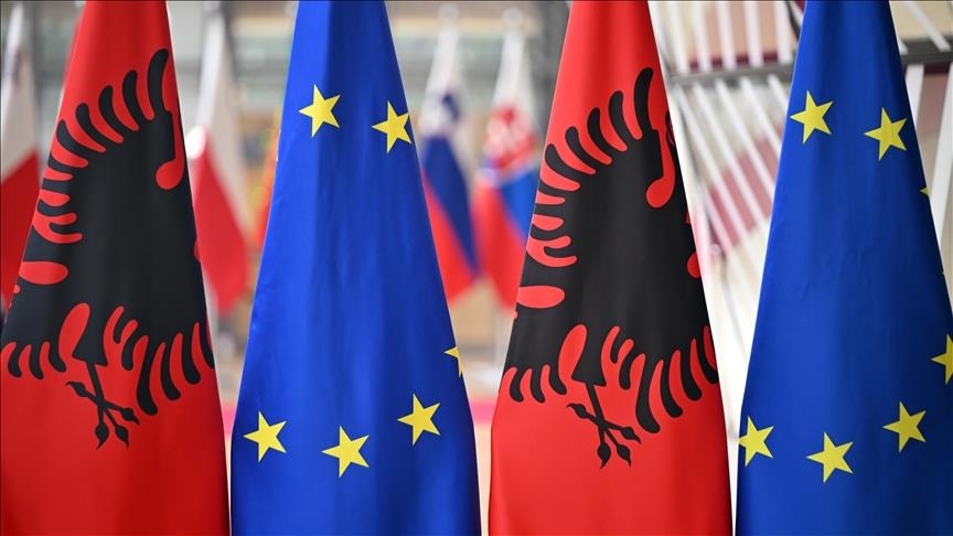Албанија го отвори последниот кластер од преговорите со ЕУ
