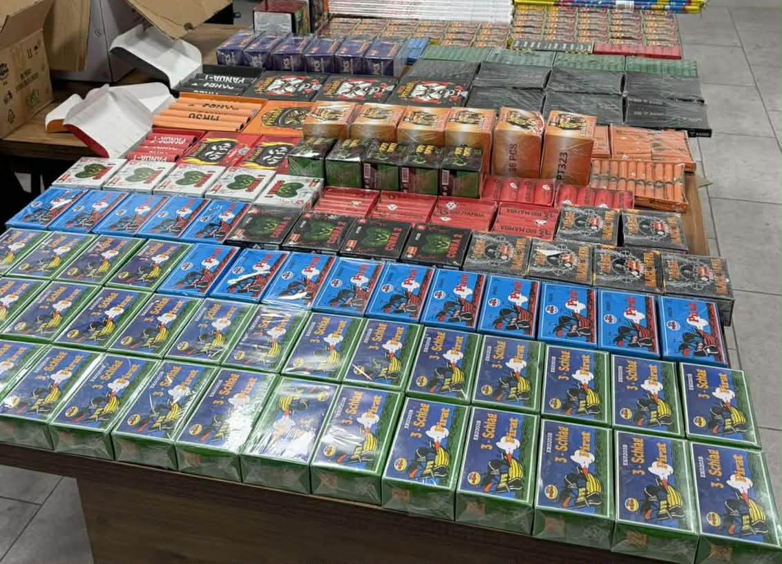 Пронајдени над 9.000 парчиња пиротехнички средства во Гостивар