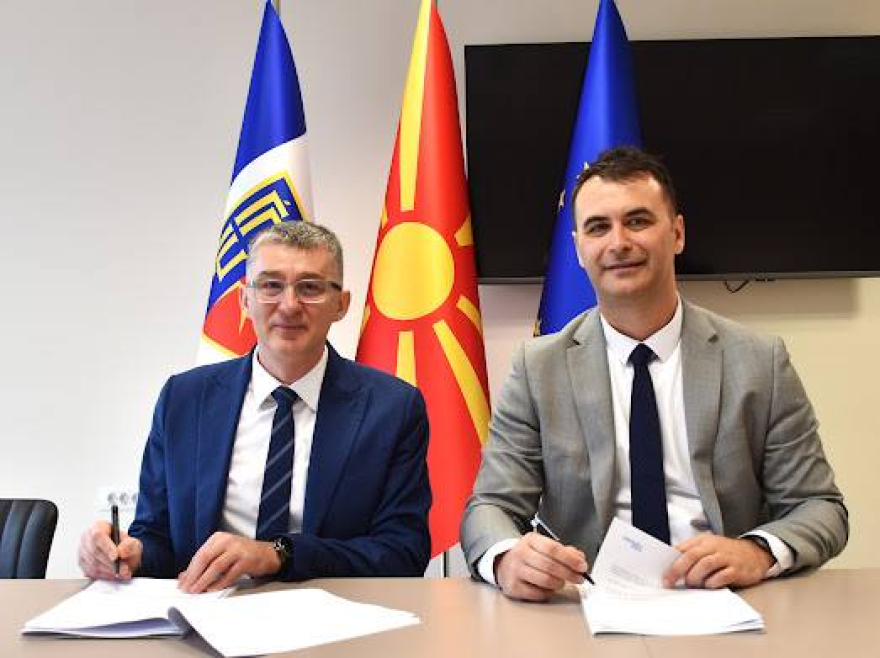 Пет основни училишта и три детски градинки ќе добијат енергетски ефикасни системи за греење