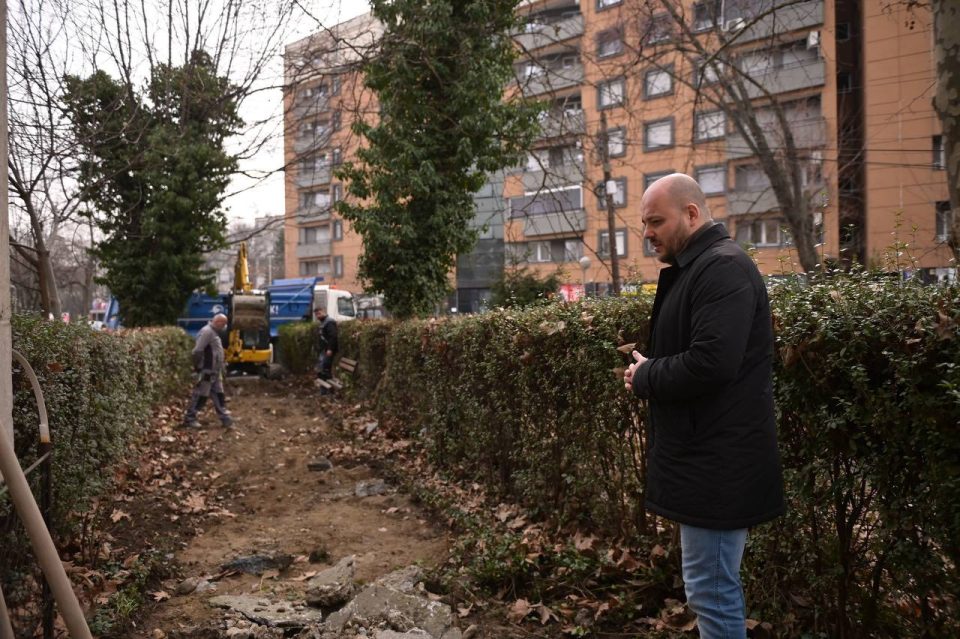 40 пешачки и пристапни патеки ќе се градат во Скопје Север
