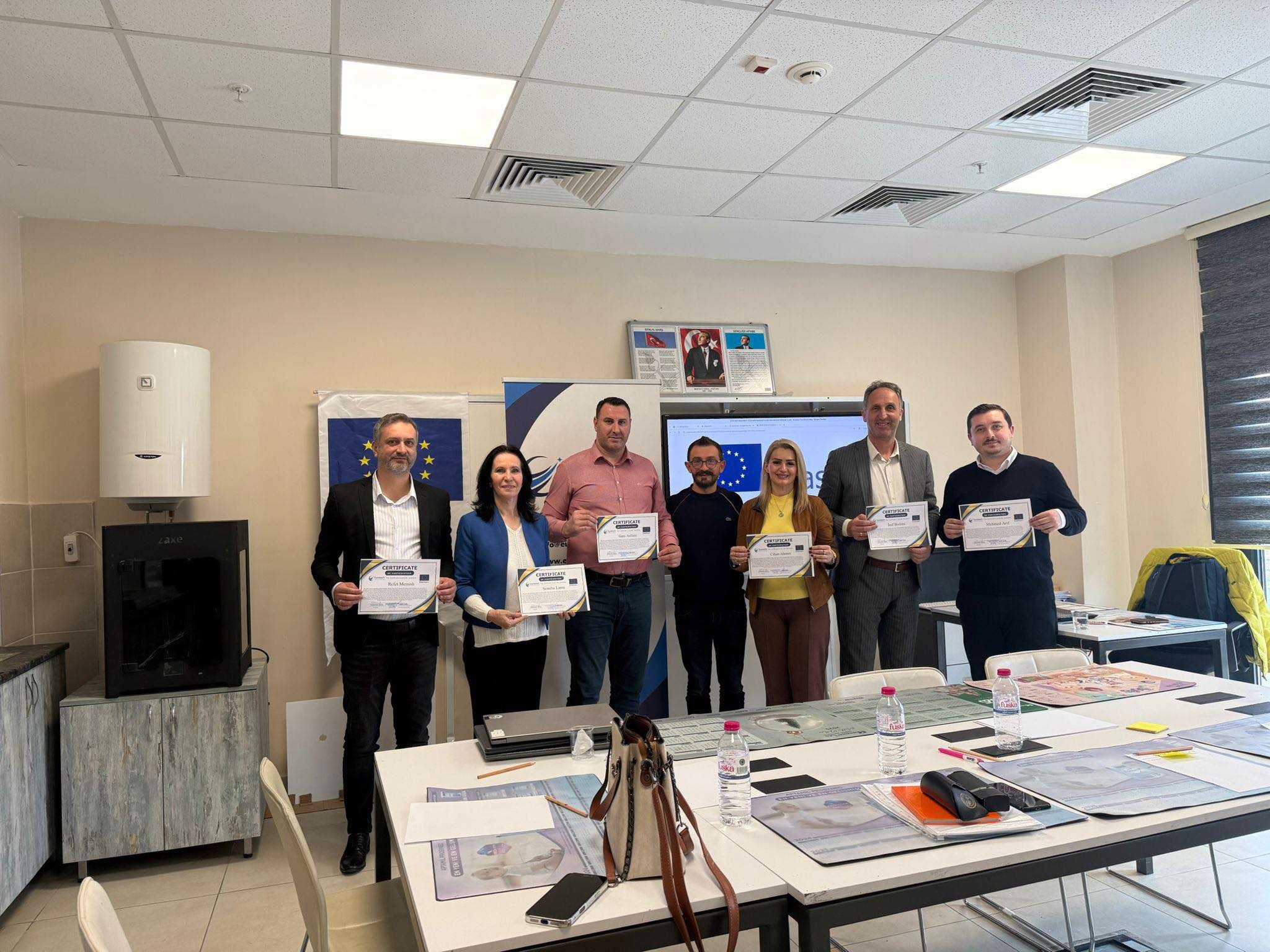 Наставниците од Скопското средно училиште Цветан Димов, ја реализираа првата фаза од ЕРАЗМУС+ проектот во Истанбул