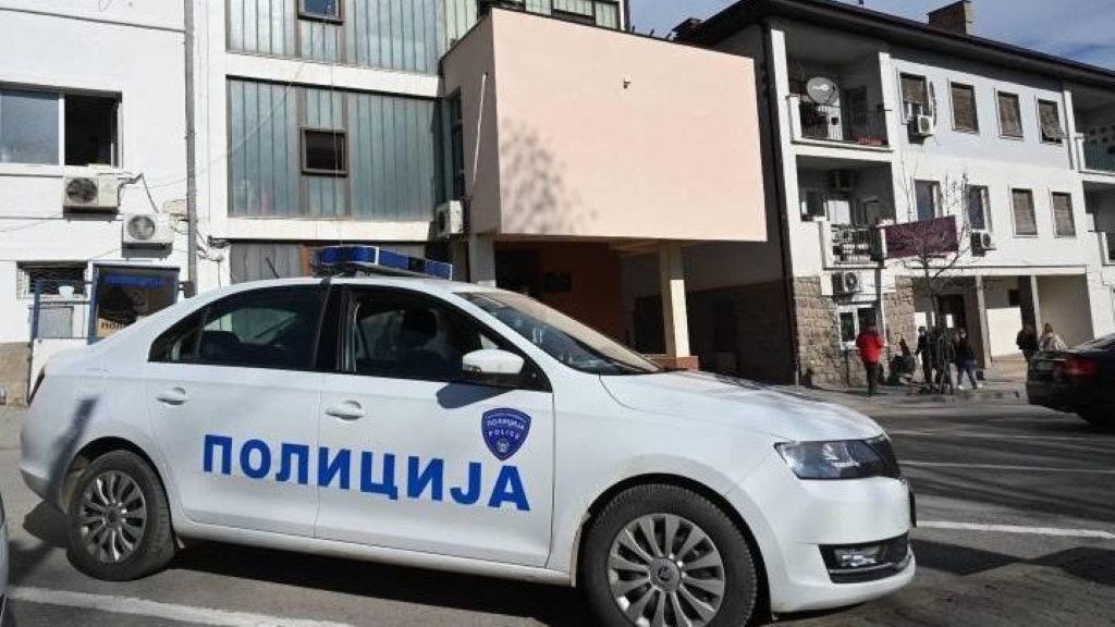 27-годишен жител на Росоман со остар предмет ја убил неговата мајка