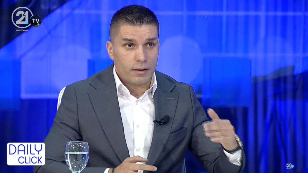 Поранешниот министер за земјоделство заврши во полиција