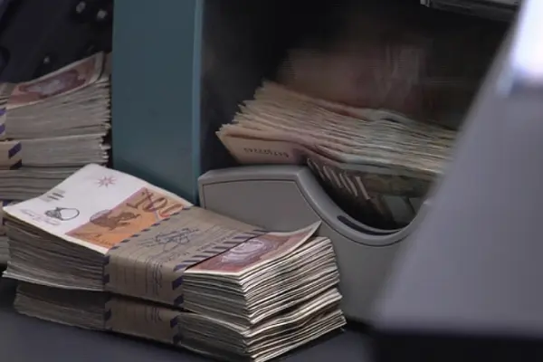 Расте просечната плата – за мај изнесува 49.544 денари
