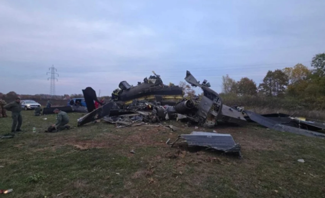 Трагедија во БиХ: Се урна воен хеликоптер, четворица загинати и 11 повредени
